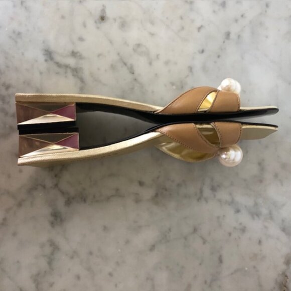 CHRISTIAN LACROIX Faux Pearl Gold Triangle Heel Tan Slide Sandal 5.5 - Picture 7 of 17
